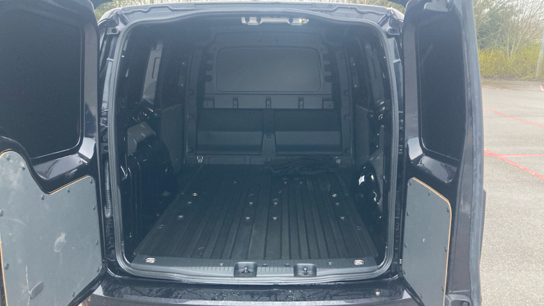 Ford Transit Connect 240 L2 Diesel 2.0 EcoBlue 122ps Limited Van Auto